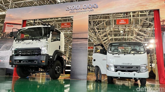 Pabrik Isuzu Karawang Produksi 300 Ribu Kendaraan