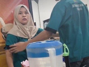 Viral Pegawai RM Sop Tunjang Bentak Pelanggan, Pihak Resto Minta Maaf