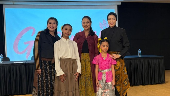 Pertunjukan musikal Growth menggabungkan tari tradisional Indonesia dengan Hip-Hop, menciptakan pengalaman budaya yang modern dan dinamis.