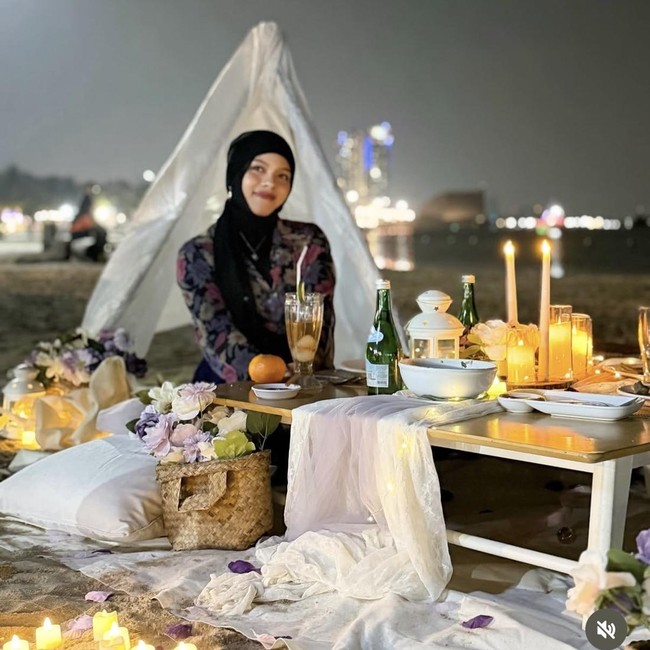 Sajidah Halilintar Rayakan Ultah di Pantai hingga Makan di Resto Korea