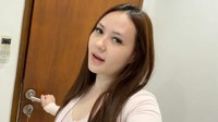 Sarah Gibson berterima kasih kepada netizen yang sudah mendukungnya menghadapi kehidupan saat ini. Bismillah. Thank you, tulisnya. (Foto: dok Instagram sarahgibson21)