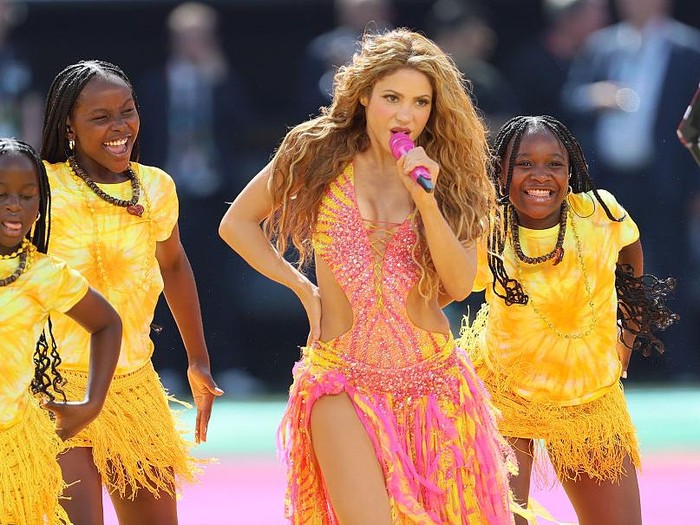 Shakira tampil saat jeda pertandingan final Piala Dunia FIFA 2026 antara Spanyol dan Argentina di Stadion New York New Jersey pada 19 Juli 2026 di East Rutherford, New Jersey.