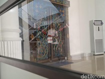 KPK Segel Ruang Bupati dan Kadis PUPRPKP Lombok Barat, Diduga Korupsi Proyek