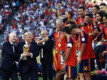 Trump Dicemooh saat Serahkan Trofi Piala Dunia