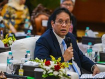 Purbaya Diancam Pengusaha Baja Jika Tak Bereskan Perusahaan China