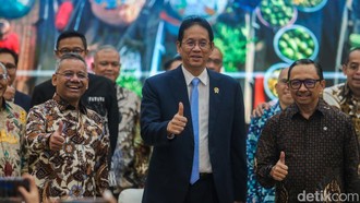 Purbaya Buka Suara soal Viral Datangi Tempat Pengobatan Alternatif
