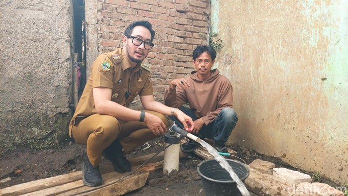 Bupati Bandung Barat, Jeje Ritchie Ismail cek krisis air bersih di KBB