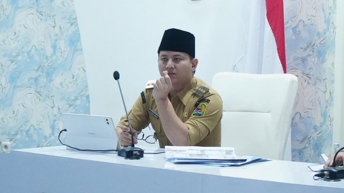Bupati Trenggalek, Mochamad Nur Arifin