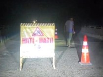 Viral Retak, Jalan Layang Trans Kalteng-Kalbar di Kobar Ditutup Sementara