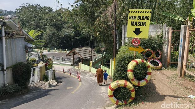 Jalur penyelamat di Jalan Rancabentang. Jalur penyelamat di Jalan Rancabentang.