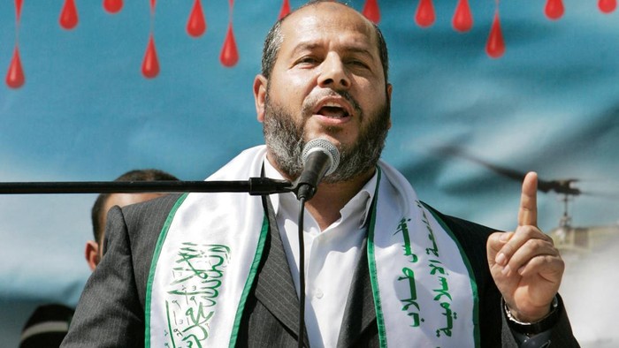 Khalil al-Hayya dalam foto tahun 2008 (dok. REUTERS/Mohammed Salem) 