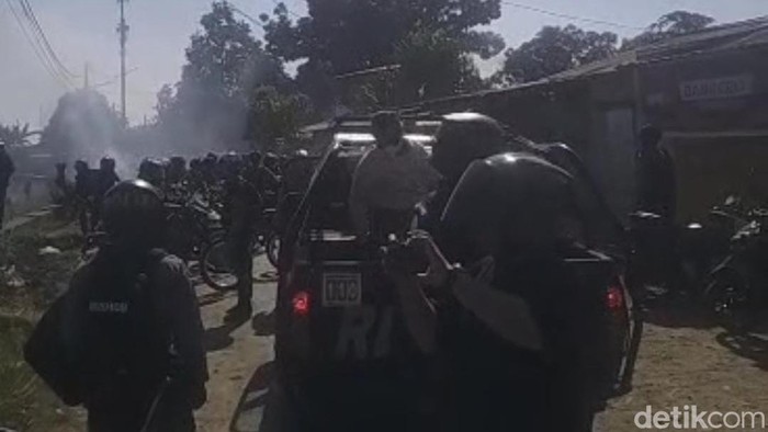Konstatering lahan sengketa di Kompleks Aditarina Kota Makassar, Sulawesi Selatan (Sulsel) diwarnai kericuhan.