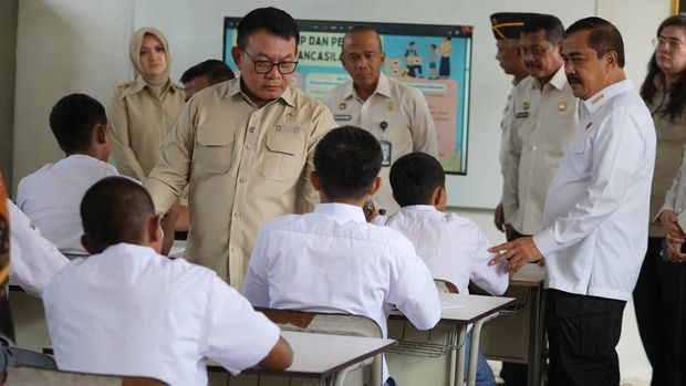 Menteri Imipas dan Kepala KSP Menteri Imipas dan Kepala KSP
