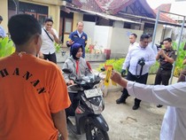 Rekonstruksi Pembunuhan Bidan di Situbondo, Suami Peragakan 26 Adegan
