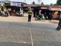 Pelajar di Palembang Tewas Terlindas Truk Usai Jatuh dari Motor, Ibu Selamat