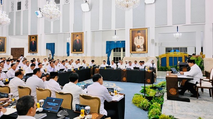 Presiden Prabowo menggelar Sidang Kabinet Paripurna, di Istana Negara, Jakarta Selasa (20/7/2026).