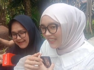 Doa Baik Putri Delina untuk Pernikahan Nathalie Holscher