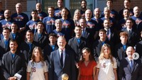 Raja Felipe VI Sambut Kepulangan Timnas Spanyol, Jutaan Warga Padati Madrid