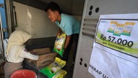 Badan Pangan Nasional (Bapanas) menyatakan realisasi distribusi beras SPHP mencapai 678,87 ribu ton hingga pertengahan Juli 2026 atau meningkat sekitar 274 persen dibanding periode yang sama tahun 2025 karena adanya perluasan penyaluran salah satunya melalui GPM. Foto: ANTARA FOTO/Prasetia Fauzani