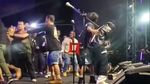 Tantri Kotak Syok Dipeluk OTK Usai Konser di Ciletuh