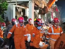 Video 1 Korban Tewas Ledakan Rumah Mewah di Medan Ditemukan, 2 Masih Dicari