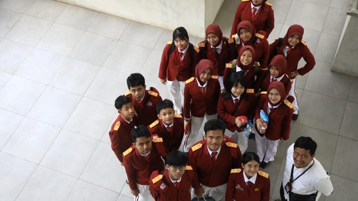 134 Karya Siswa Sekolah Rakyat Semarakkan Lomba Fotografi Awan Cerah 2026