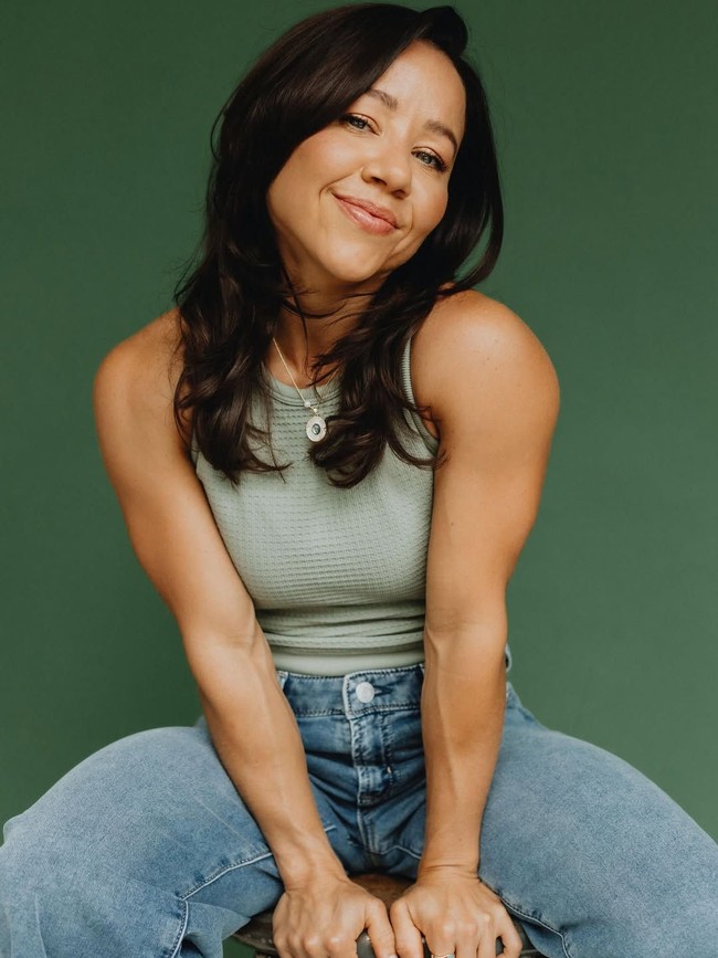 Matt Damon berbicara mengenai Devyn dalam podcast ‘Happy Sad Confused’. Ia mengatakan pemeran penggantinya juga harus mendapat pujian karena punya lengan yang kekar. Foto: Instagram @devyn.dalton