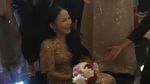 Uhuy! Dinar Candy Dapat Lemparan Bunga Pengantin dari Nathalie Holscher