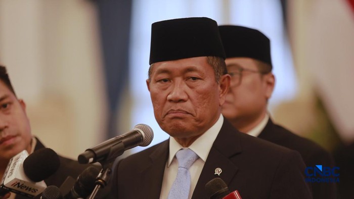 Donny Ermawan Taufanto saat dilantik sebagai Gubernur Universitas Republik Indonesia oleh Presiden Prabowo Subianto di Istana Merdeka, Jakarta, Rabu (22/7/2026). (CNBC Indonesia/Muhammad Sabki)