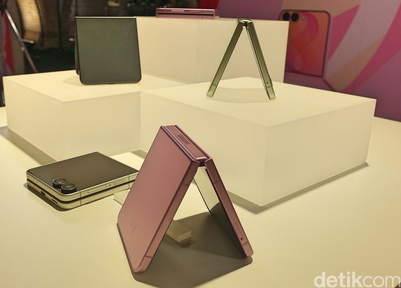 Galaxy Z Flip8