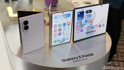 Review Galaxy Z Fold 8: Bentuk Paspor, Makin Nyaman Dipakai?