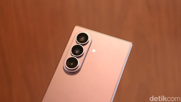 Galaxy Z Fold8 Ultra