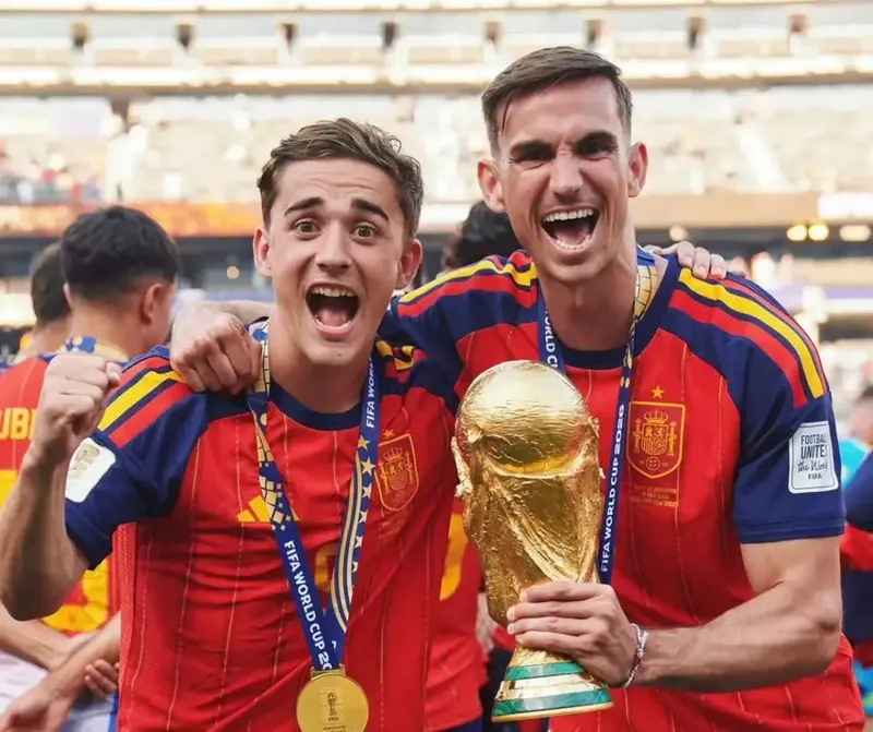 Gavi dan Fabian Ruiz