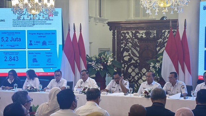 Gubernur DKI Jakarta Pramono Anung menjelaskan kondisi APBD DKI (Belia/detikcom)