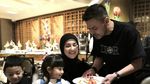 Irish Bella Tasyakuran Khitanan Air Rumi, Siapkan Teppanyaki hingga Popcorn