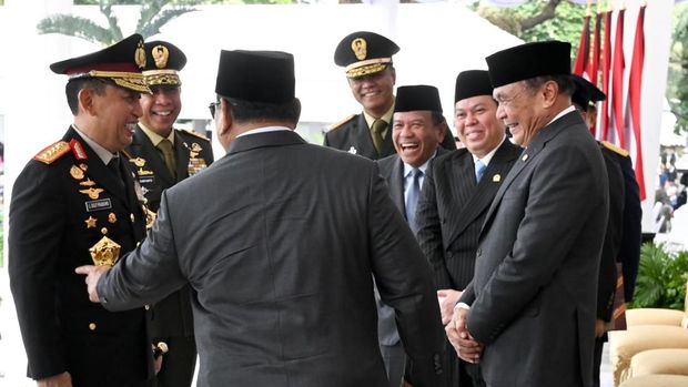 Kapolri Jenderal Listyo Sigit dan Panglima TNI Jenderal Agus Subiyanto di Upacara Praspa 2026,  di Istana Merdeka, Rabu (22/7/2026).