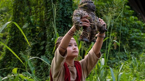 Kaylee Hottle dalam film Godzilla vs Kong