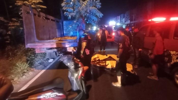 Pasutri tewas jadi korban kecelakaan di Mojokerto