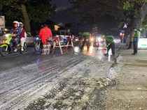 8 Pemotor Jatuh Usai Muatan Tahu Tercecer di Jalanan Kota Batu