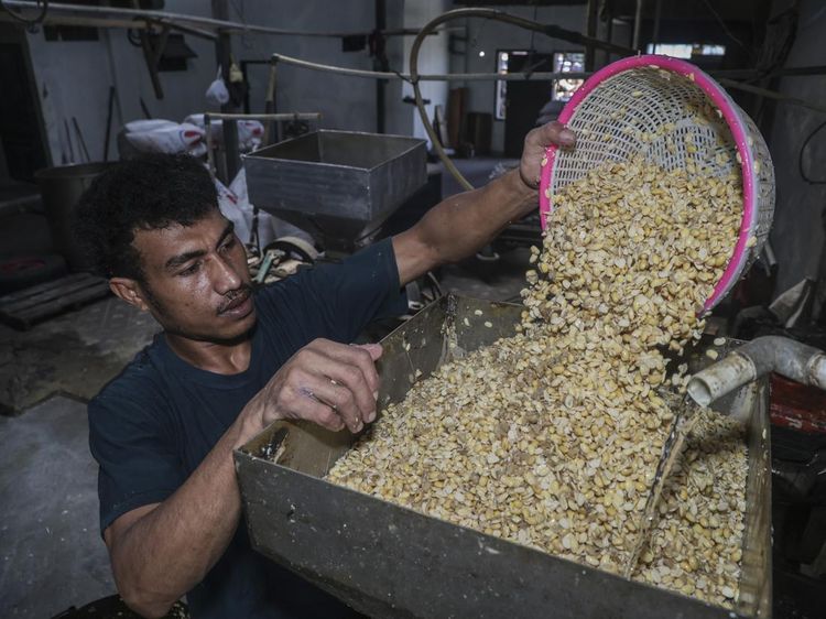 Subsidi Kedelai Jaga Asa Perajin Tahu Tempe