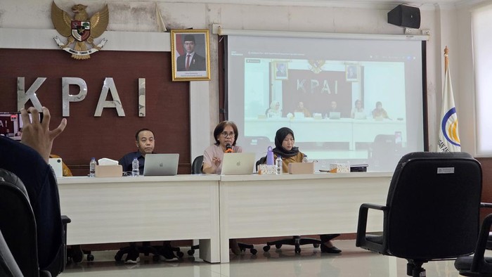 Konferensi pers di KPAI (Taufiq/detikcom)