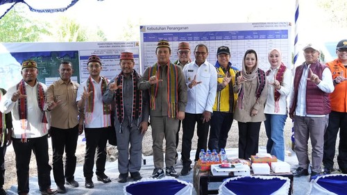 Kunjungan kerja reses Komisi V DPR RI saat meninjau progres pembangunan Jalan Lingkar Utara Flores di Manggarai Barat, NTT, Rabu (22/7/2026). (Foto: Dok. Humas Pemprov NTT)