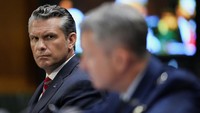 Heboh Kapal Induk USS Abraham Lincoln, Senator AS Desak Menhan Dipecat!