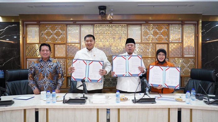 Menteri Agraria dan Tata Ruang/Kepala Badan Pertanahan Nasional (ATR/BPN), Menteri Perumahan dan Kawasan Permukiman (PKP), dan Kepala Badan Pusat Statistik (BPS) tanda tangan Surat Edaran Bersama (SEB) tentang percepatan pendaftaran tanah lintas sektor bagi MBR.