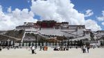 Menyusuri Jejak Budaya Tibet di Jantung Kota Lhasa