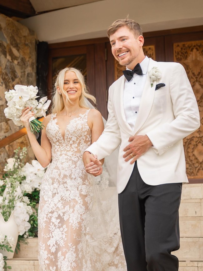 Congrats! YouTuber MrBeast Resmi Menikah dengan Thea