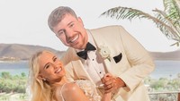Potret Pernikahan YouTuber MrBeast & Thea Booysen, Romantis di Pulau Pribadi