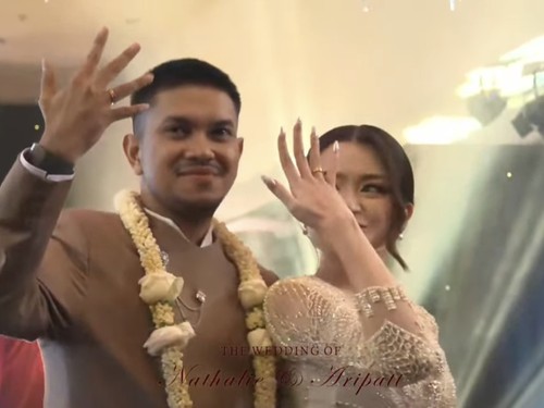 Nathalie Holscher resmi menikah