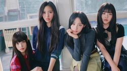Happy 4th Anniversary, NewJeans!