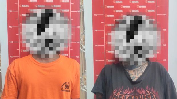 Perempuan selebgram Mondy Tatto alias DRA alias M turut ditetapkan sebagai tersangka terkait tewasnya anak punk pengamen jalanan di Bekasi. (dok Istimewa)